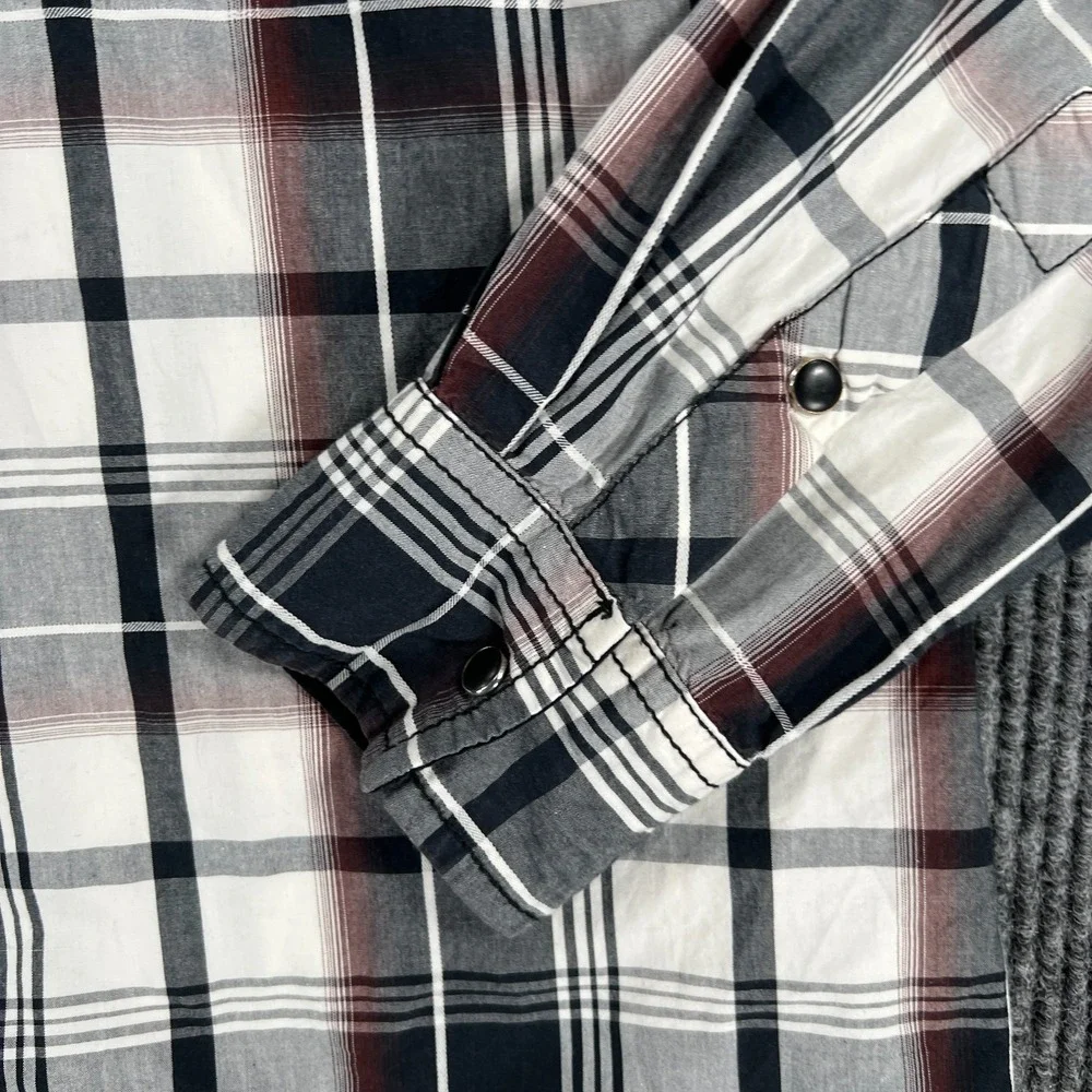 BKE Shirt Mens XL Extra Large Black White Plaid Long Sleeve Pearl Snap Western